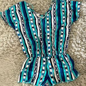 𝑅𝑜𝑥𝑦 𝑟𝑜𝑚𝑝𝑒𝑟 ♡︎